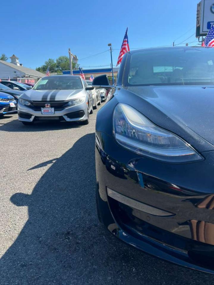 tesla model 3 2019 5YJ3E1EAXKF317889 image tesla model 3 2019 5YJ3E1EAXKF317889 image